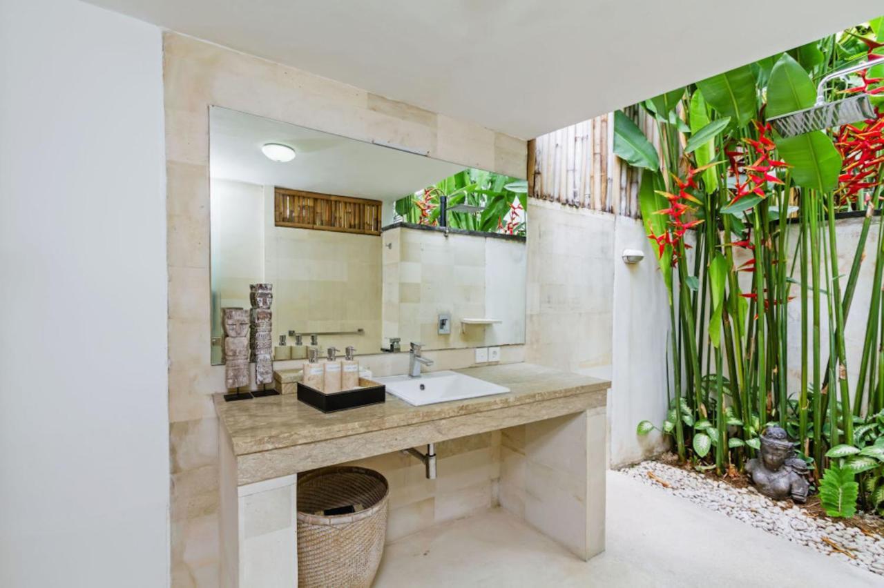 Villa Eindra Seminyak Eksteriør billede